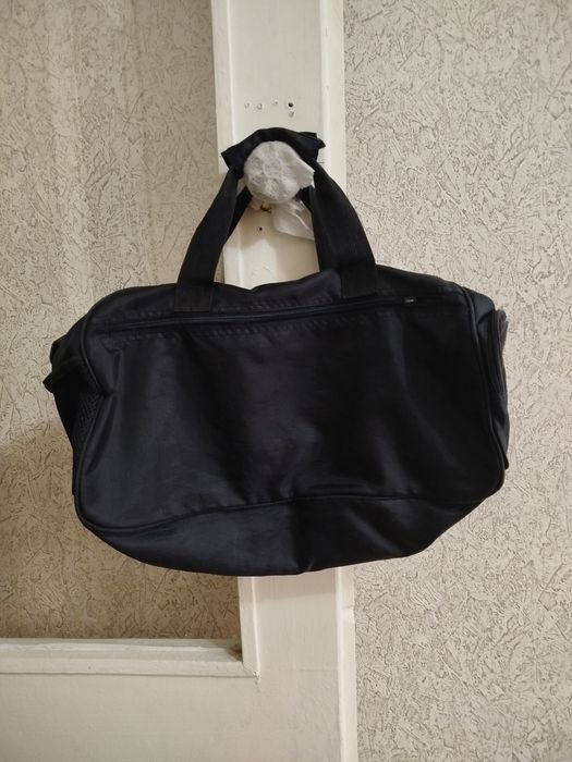 Спортивная сумка Nike