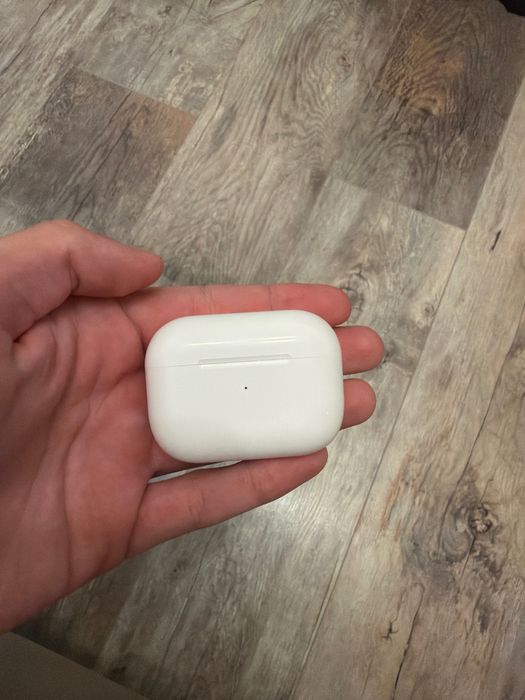 AirPods новые белые