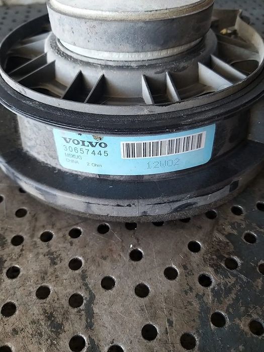 Boxa audio dreapta spate volvo s40 30657445