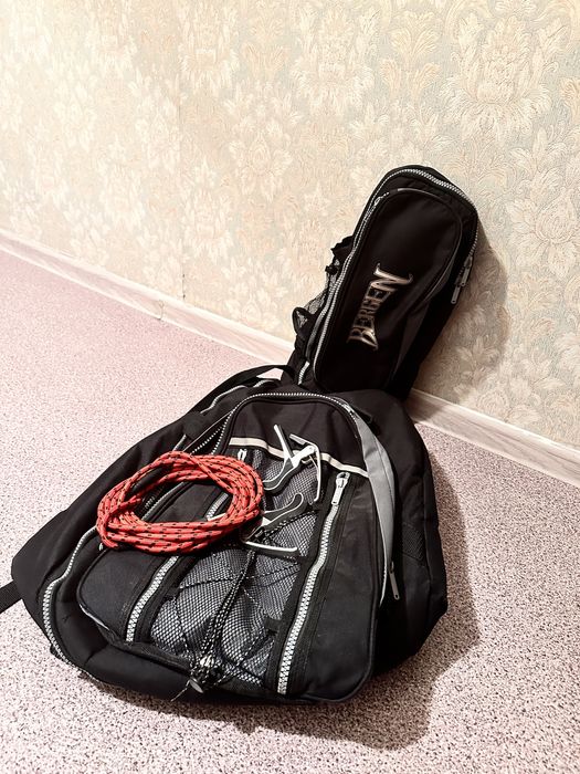 Продам чехол для гитары, каппадастр, усилитель