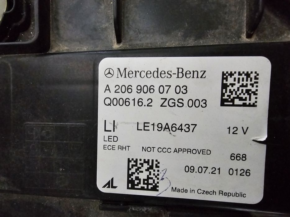 Far stanga led Mercedes C Class W206 dupa 2021 cod A2069060703