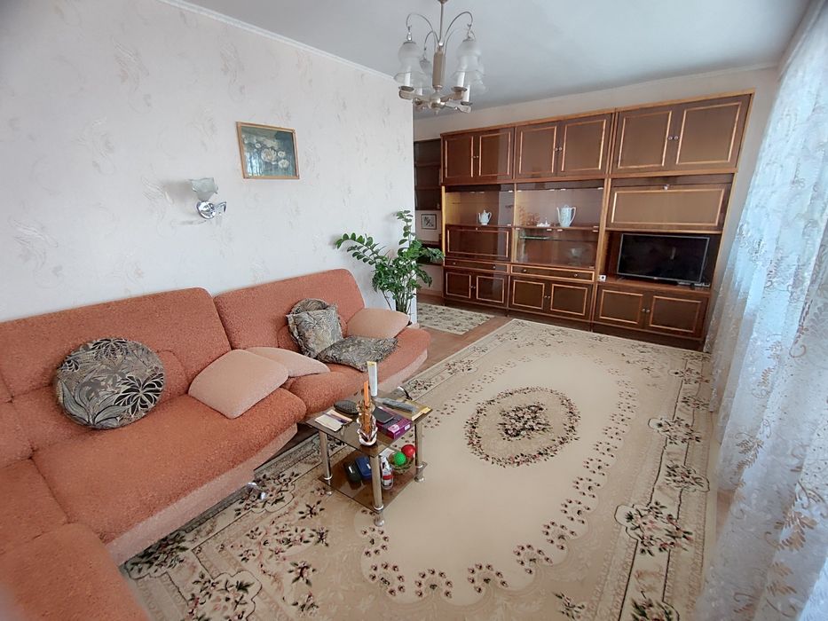 Продается 3-комн (3-19, 4 эт)