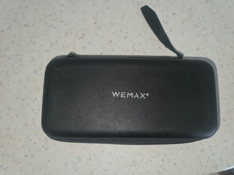 Проектор лазерный