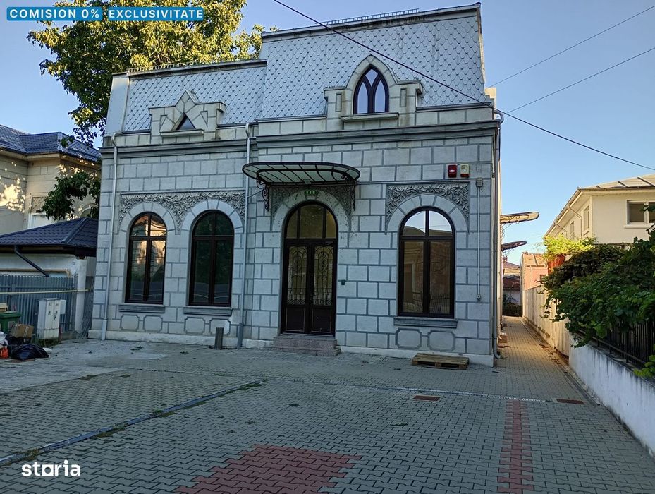 Cladire Cu Arhitectura Emblematica - Fost Sediu Intel┃