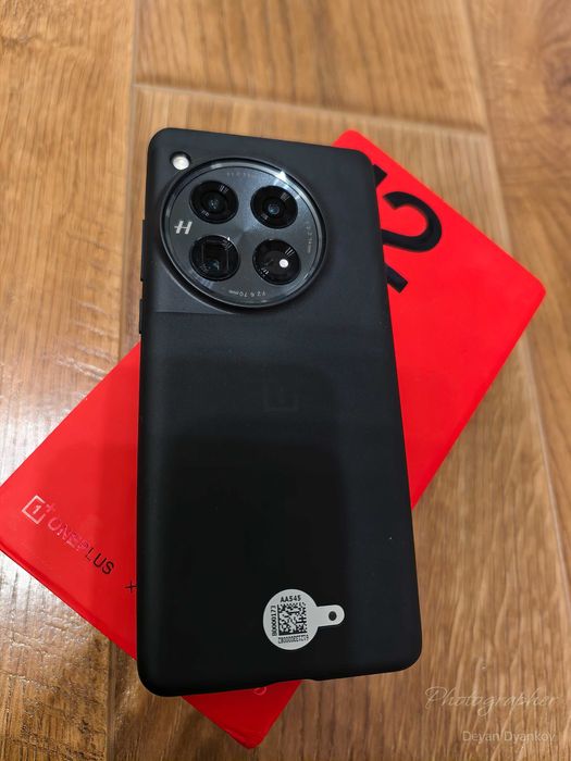 OnePlus 12 12GB/256GB