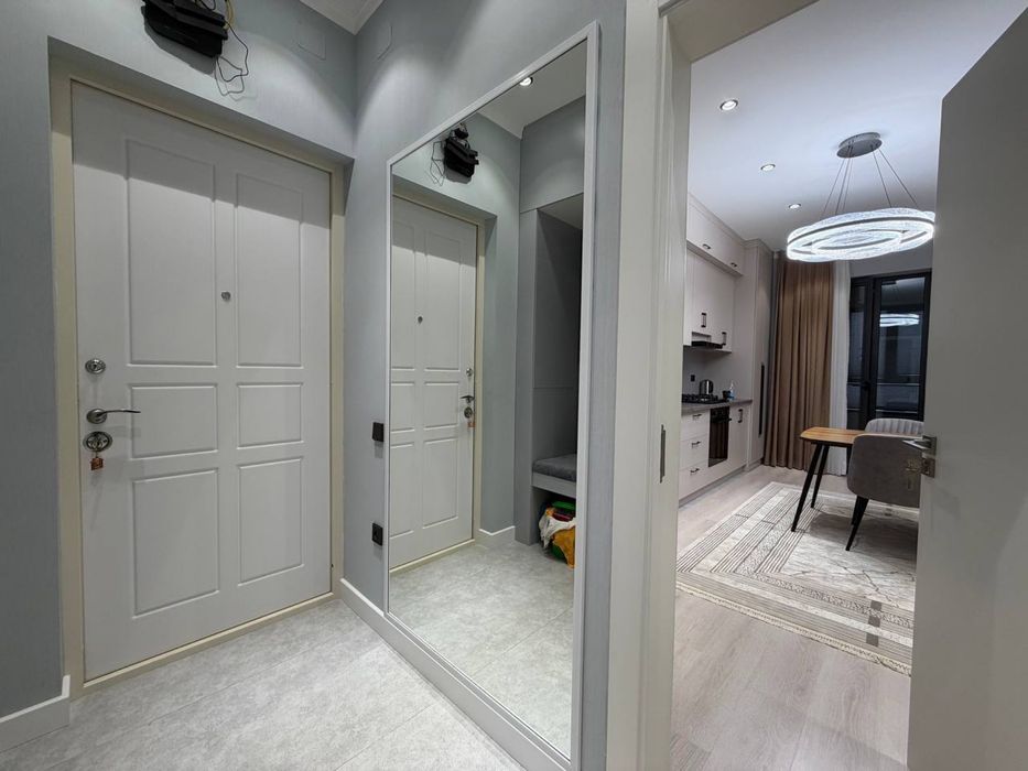 Срочно продается жк OZMAKON 2/6/16 с ремонтом 61м2 сквозная