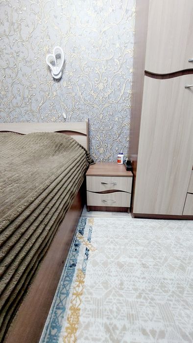 Продам спальный гарнитут