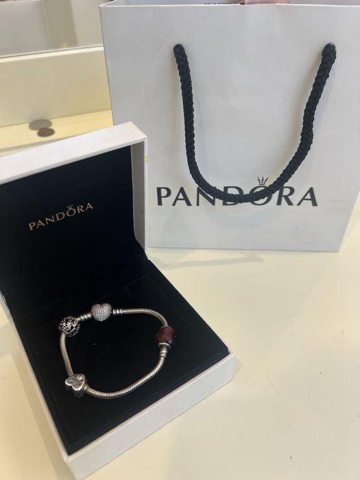 Браслет Pandora, оригинал б/у