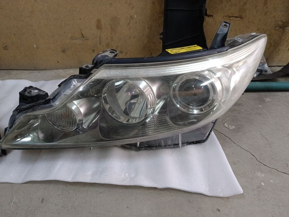 Фары ESTIMA 2шт.