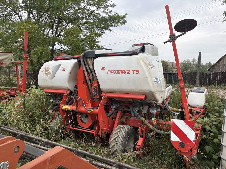 Semănătoare KUHN MAXIMA 2 TS, 6 rânduri, pneumatică, fertilizare
