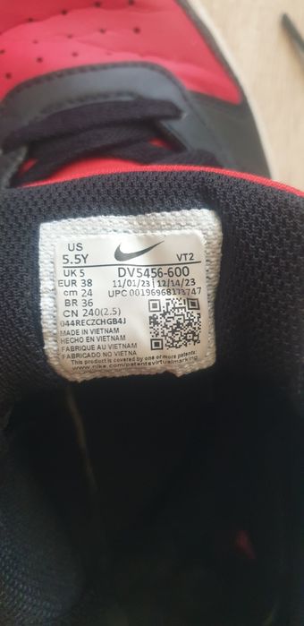 Найк  Nike Court Borough low recraft