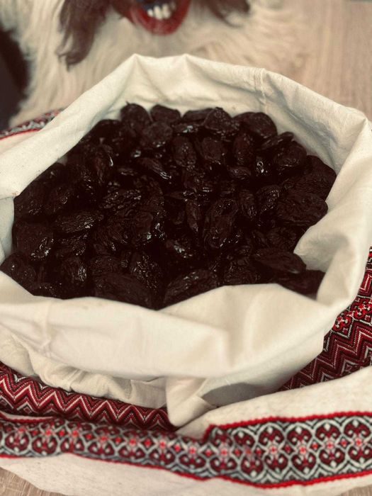 Prune fara samburi uscate din Republica Moldova – vânzare EN-GROSS