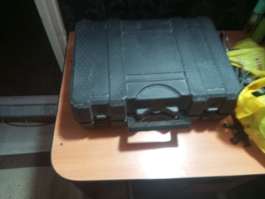 Перфоратор эпа роботал 2 раза как новый