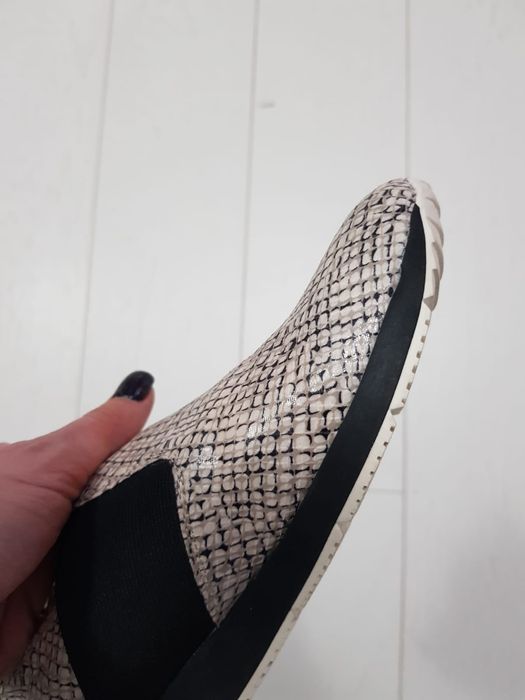 Pantofi Tamaris, noi, piele naturala, nr. 39