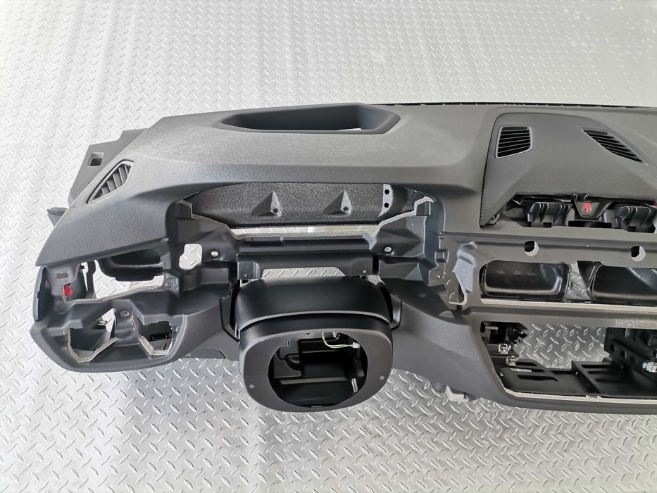 Ново Табло BMW 5 G30 G31 G38 Lci HUD Черно гума