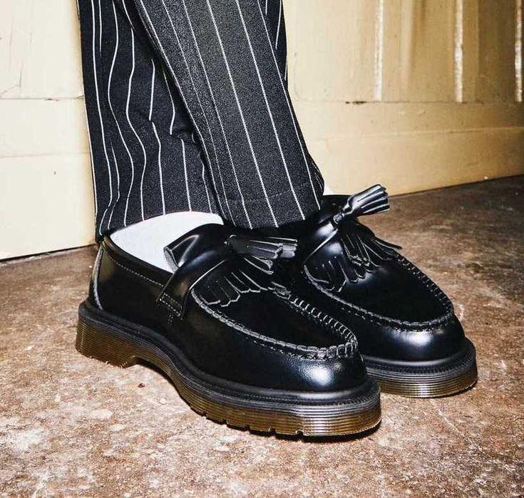 Pantofi loafer tassel 41.5 42 de lux Dr. Martens piele naturala moale