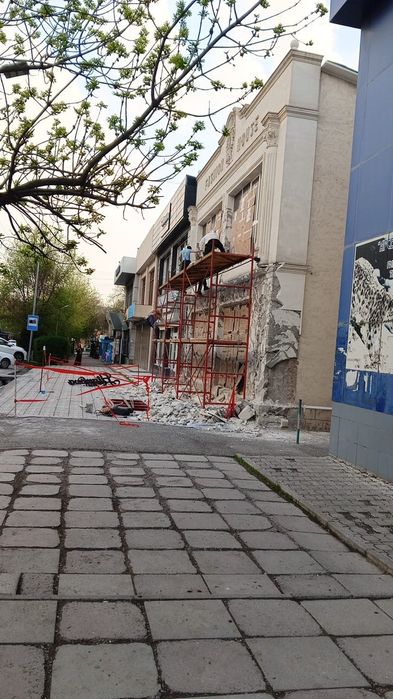 ДЕМОНТАЖ  любой .Уборка Территории