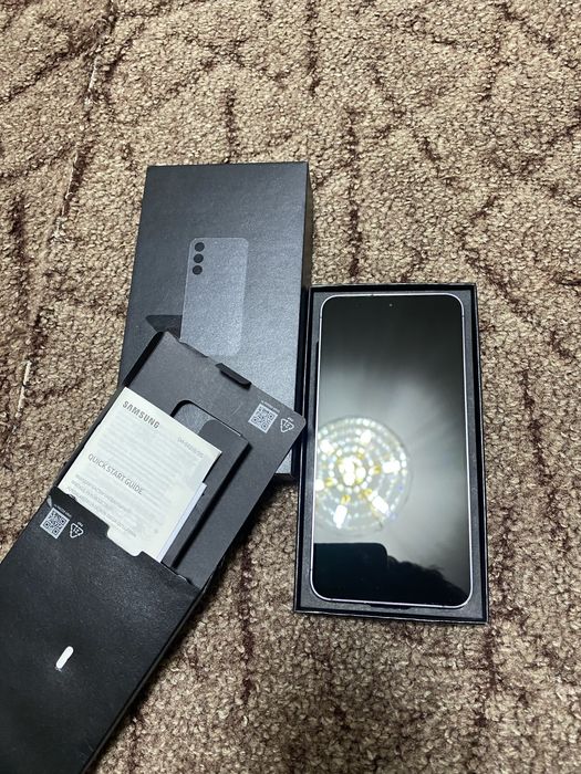 Продам Samsung S24
