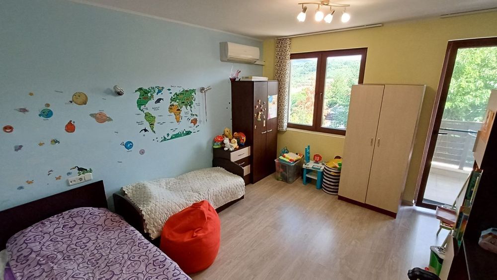 Продава се Къща в с. Кладница, Област Перник - 207 кв.м за 2415 €/кв.м - Снимка #5