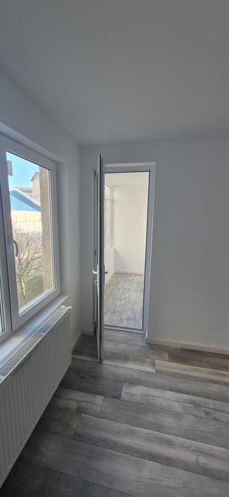 Vand apartament 2 camere