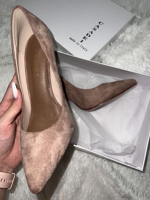 Туфли на шпильке