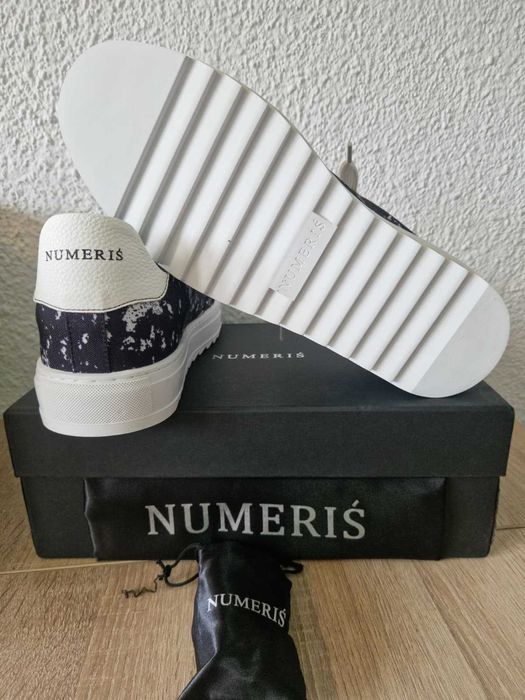 Adidasi Numeris alb-negru marimea 37