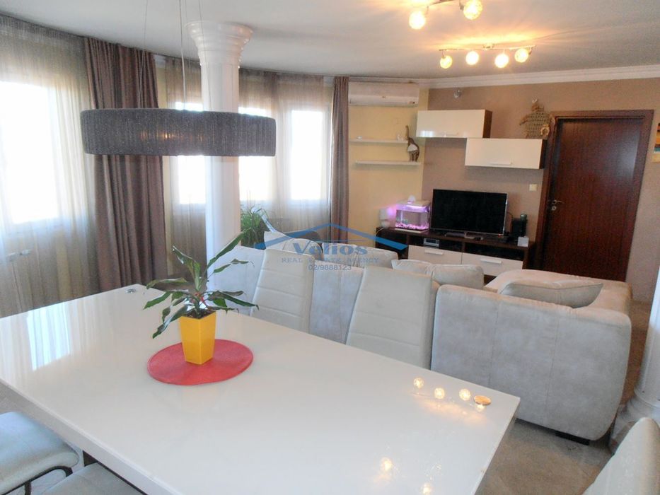 Дава под наем мезонет с 3 спални в гр. София , Оборище.