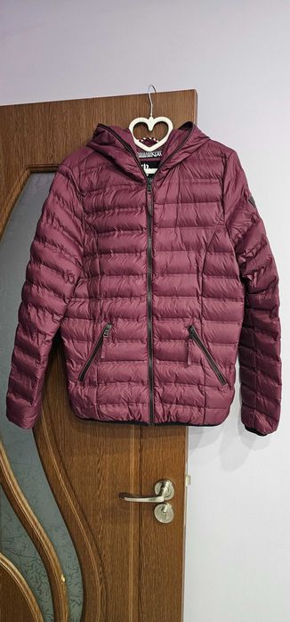 Продавам дамско яке