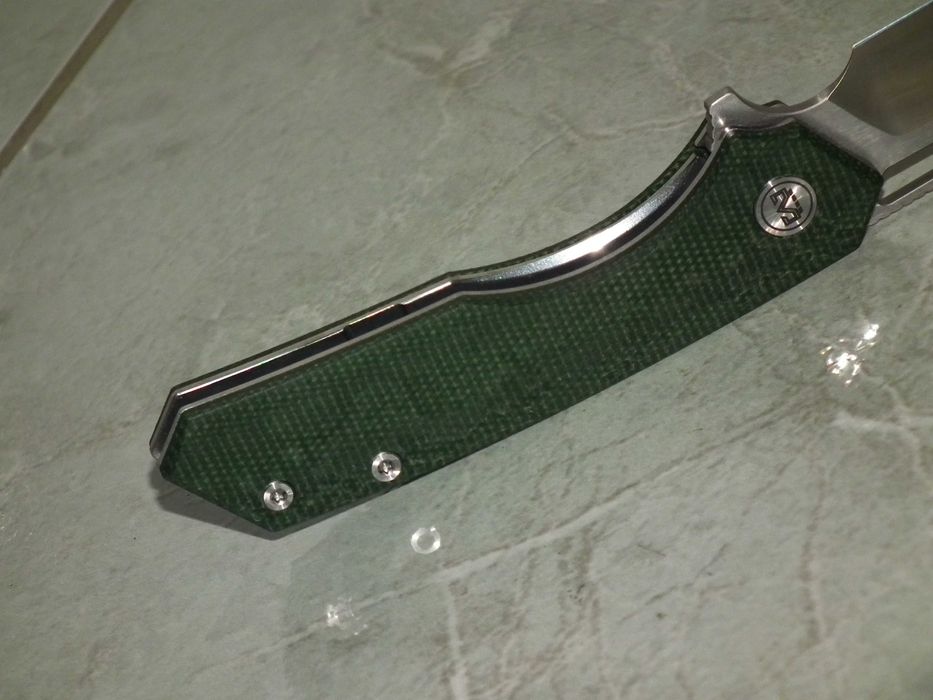 Miguron Keryx briceag tactic, nou, cutie, otel 14C28N, míner micarta, rulmenti ceramici