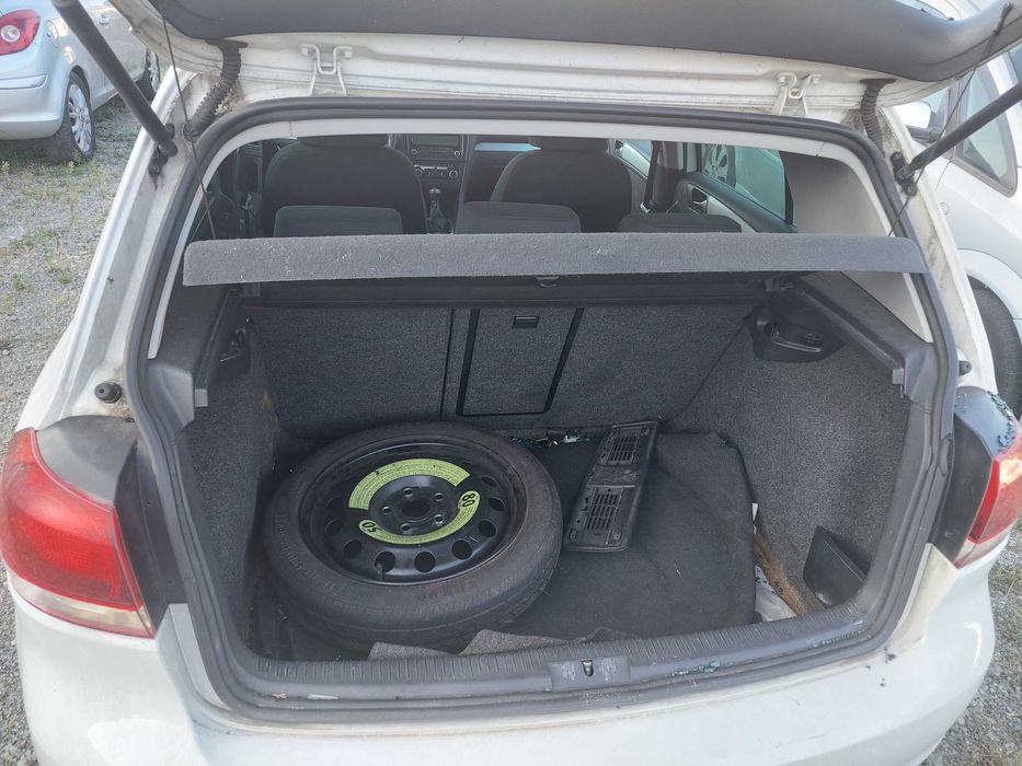 VW Golf 2.0 TDI,  Фолксваген Голф 6 на части! 
Март 2009