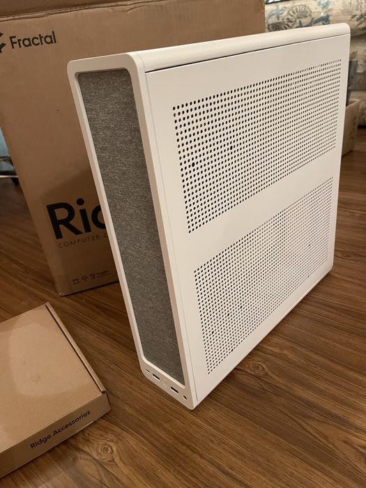 Нова Кутия Fractal Design Ridge White sfx case