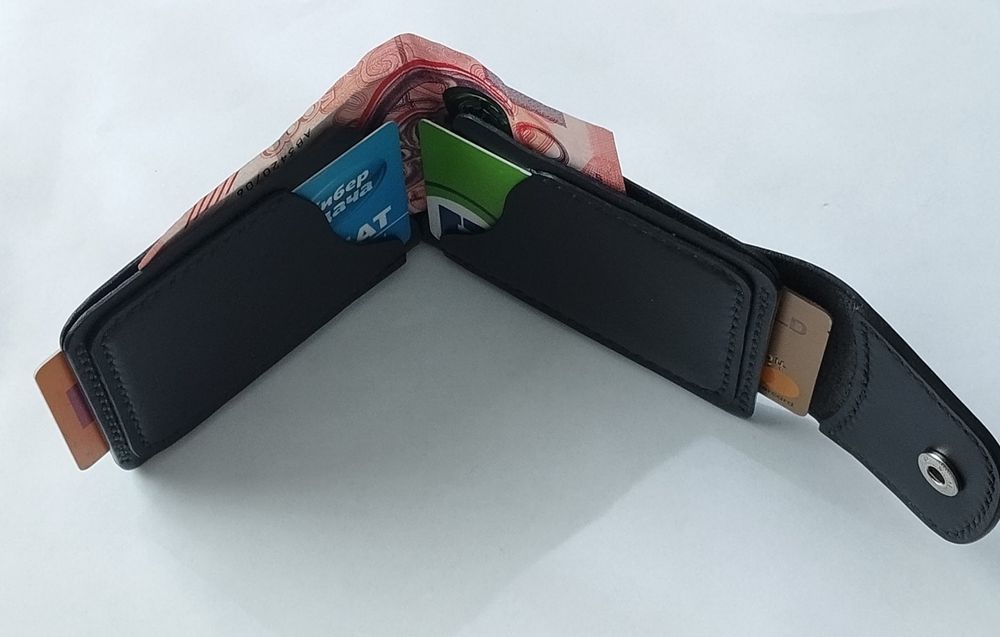 Компактный бифолд - кошелёк