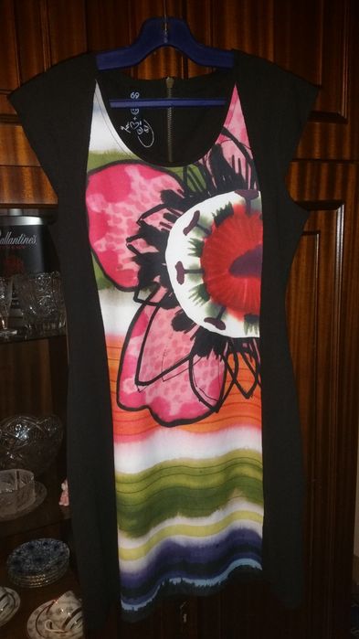 НОВО!Рокля Desigual размер М