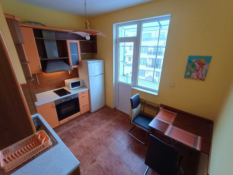 Дава се под наем Двустаен апартамент в София, Зона Б-19 - 78 кв.м за 578.34 € - Снимка #9