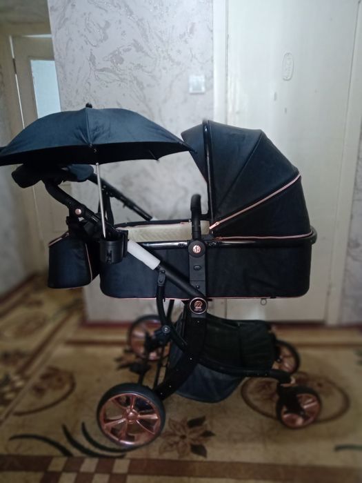 Коляска трансформер New lux  2 в1 кожанный зима-лето