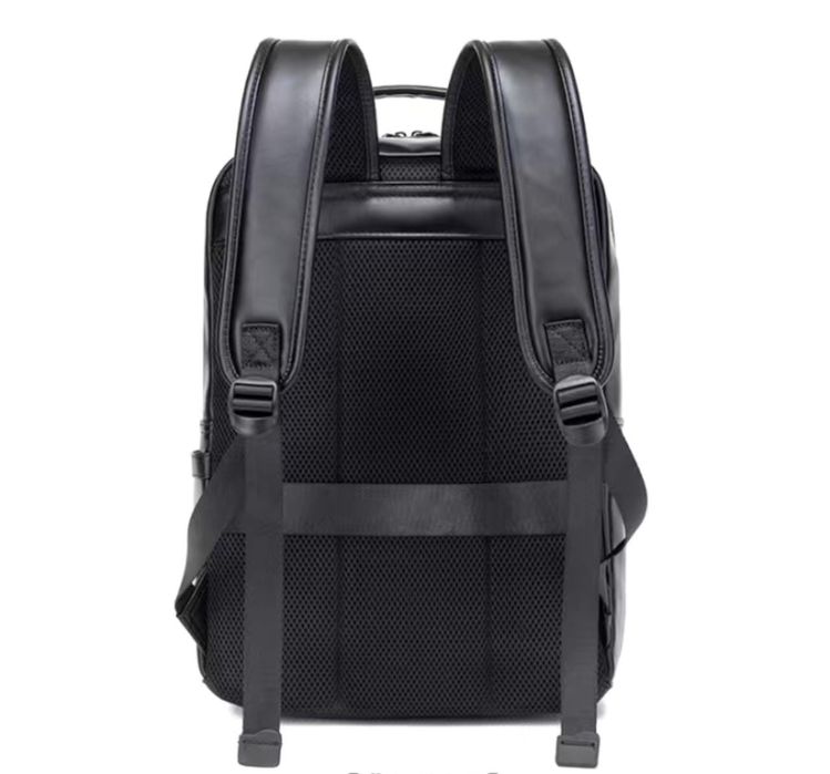 Продам мужской  рюкзак