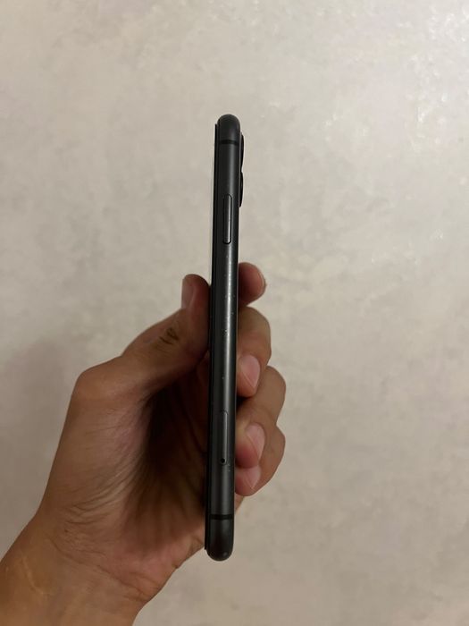 Продам iPhone 11 на 128gb