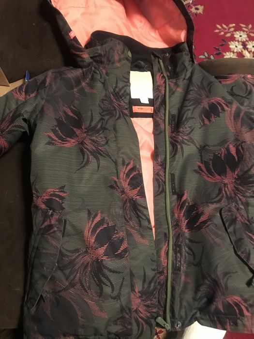 Ски яке за момиче Roxy зелено почти ново