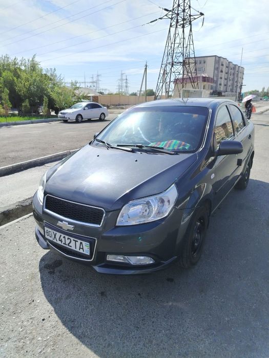 Срочно продам машину