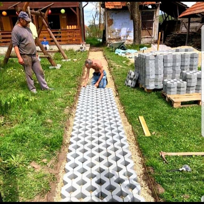 MATRITE PAVAJ EKO GAZON fima vand forme pavele constructi alei gradina