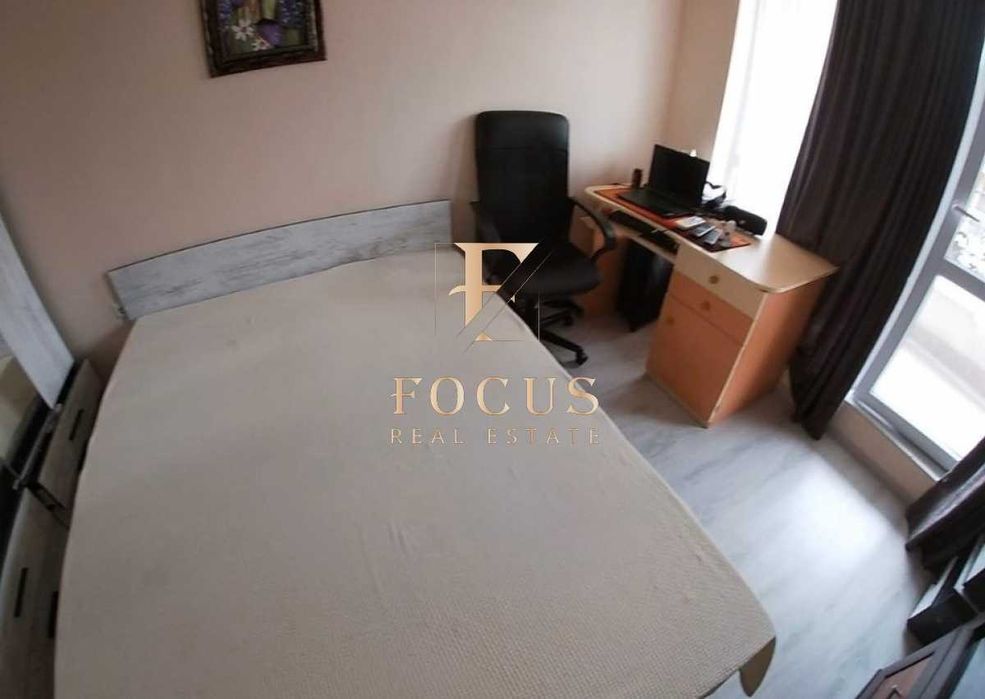 Продава се Тристаен апартамент в Пловдив, Кършияка - 100 кв.м за 1650 €/кв.м - Снимка #3