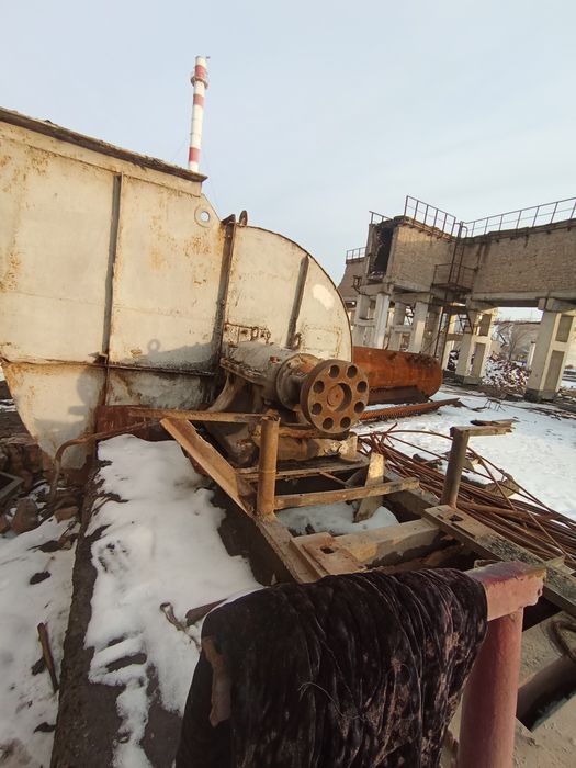 Vintilyotir sotiladi  holati yaxshi  4 ta bor