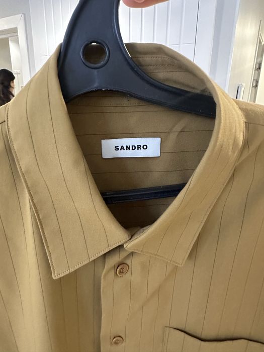 Продам новую рубашку Sandro