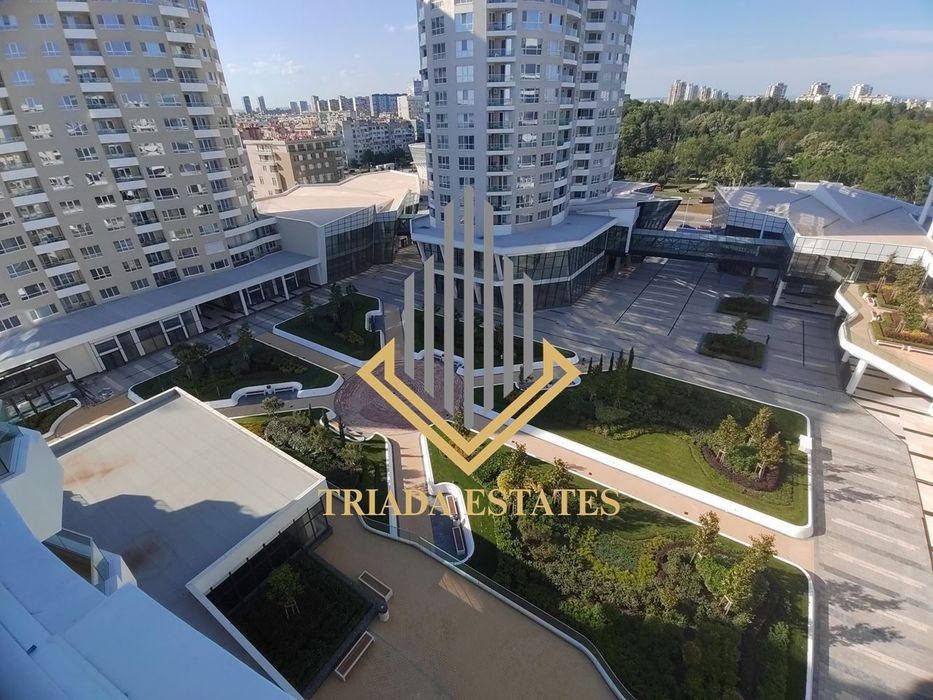 Продава се Тристаен апартамент в Бургас, Славейков - 137 кв.м за 1476 €/кв.м - Снимка #11
