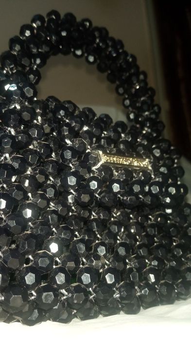 Munchoqdan sumka. Сумка из бусин