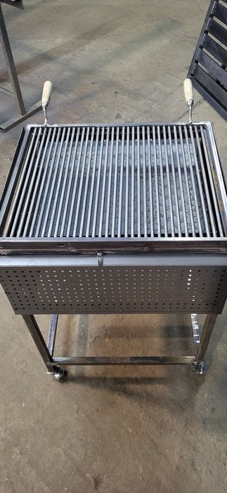 Grătar mobil handmade