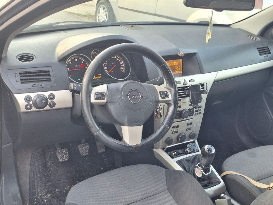 OPEL Astra 2008 — imagine 4