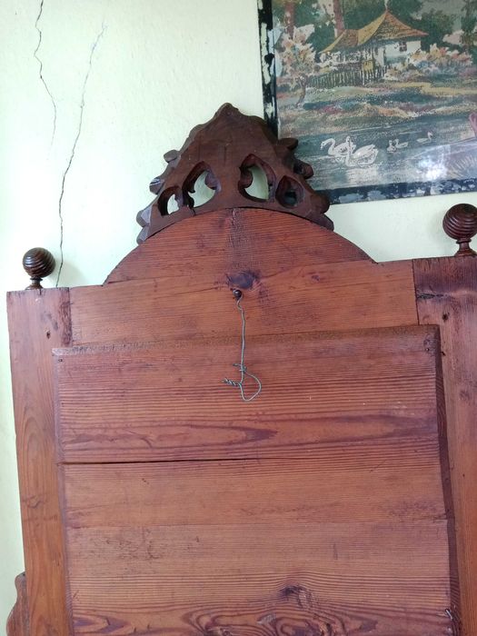 Oglindă veche din perioada austro-ungară