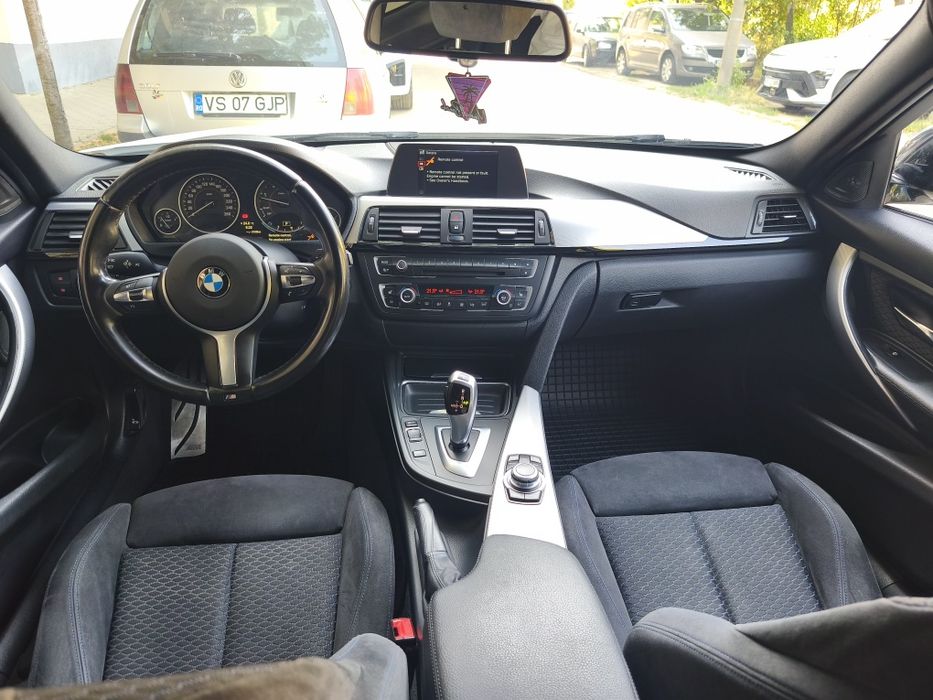 BMW Seria 3, M Pachet Internet -Exterior2.0 D,Proprietar