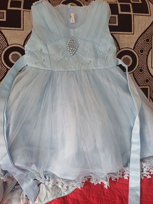 Детский платье  3 лет  3000тг